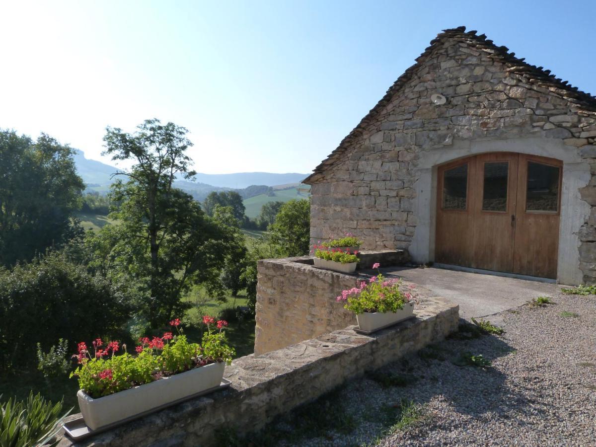La Reine Des Pres Chambres D'Hotes Saint-Bonnet-de-Chirac Bagian luar foto